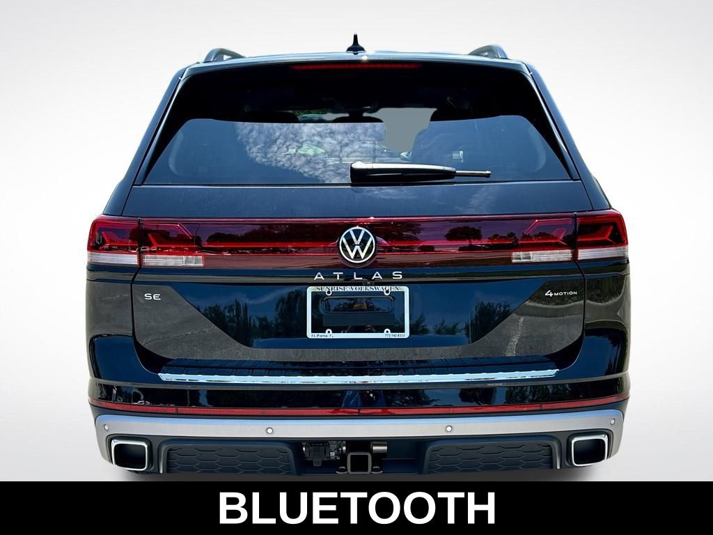 2025 Volkswagen Atlas Peak Edition SE photo 4