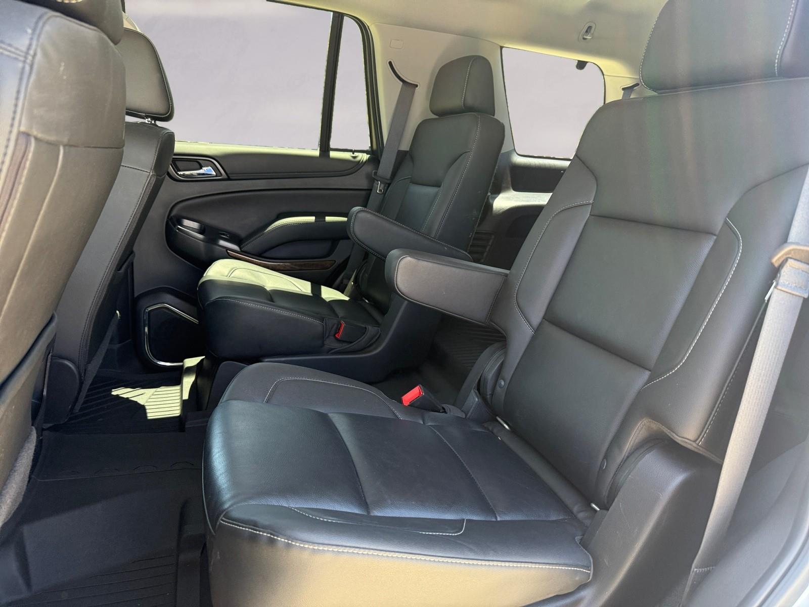 2019 Chevrolet Tahoe LT photo 13
