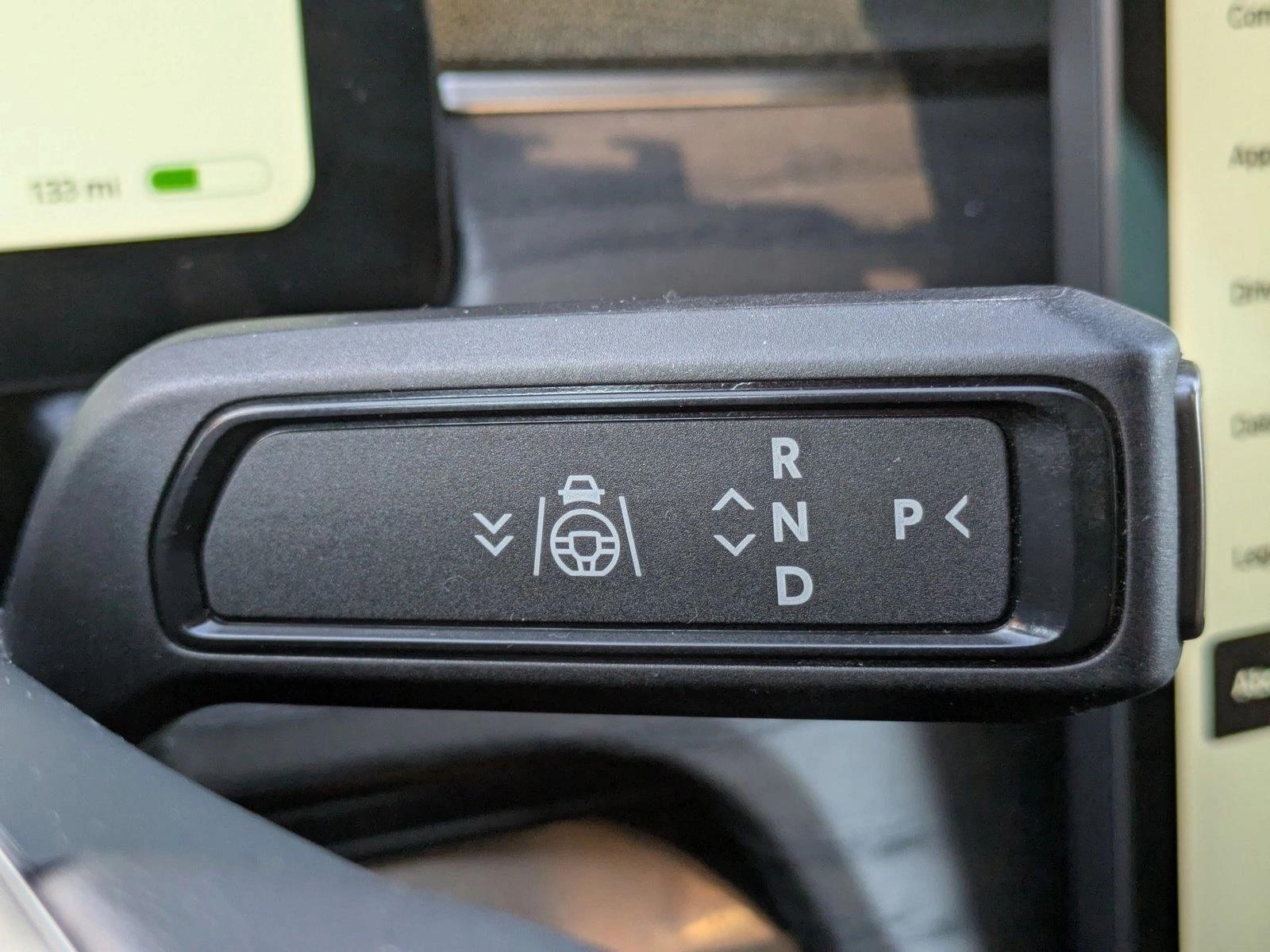2023 Rivian R1S Adventure photo 12