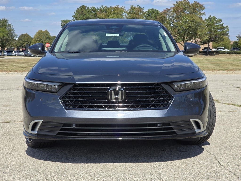 2025 Honda Accord Hybrid Touring photo 11