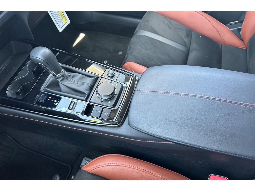 2024 Mazda CX-30 2.5 Carbon Turbo photo 32