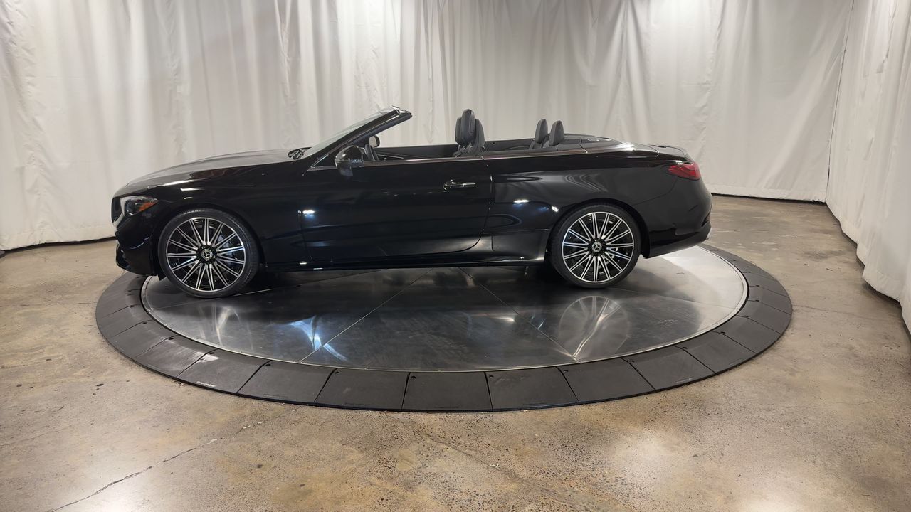 2024 Mercedes Benz CLE 300 4MATIC photo 4