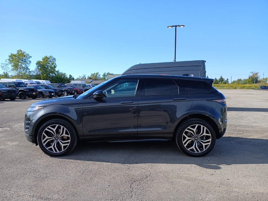 2022 Land Rover Range Rover Evoque R-Dynamic SE photo 3