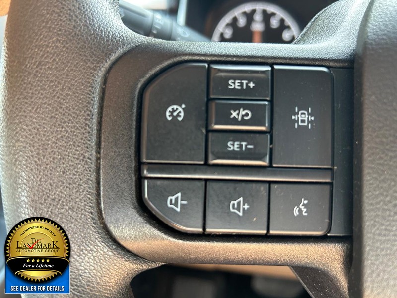 2023 Ford F-150 XLT photo 10
