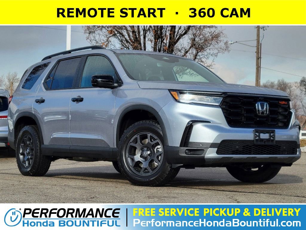 2025 Honda Pilot TrailSport's photo