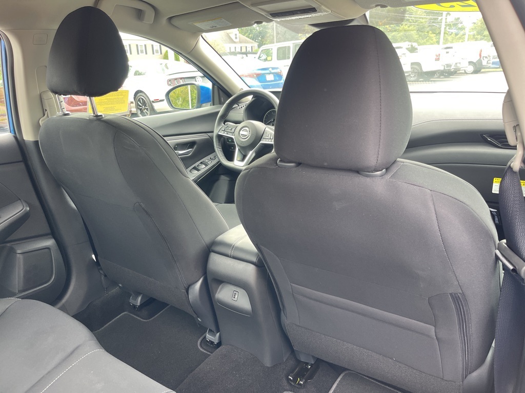 2025 Nissan Sentra SV photo 21