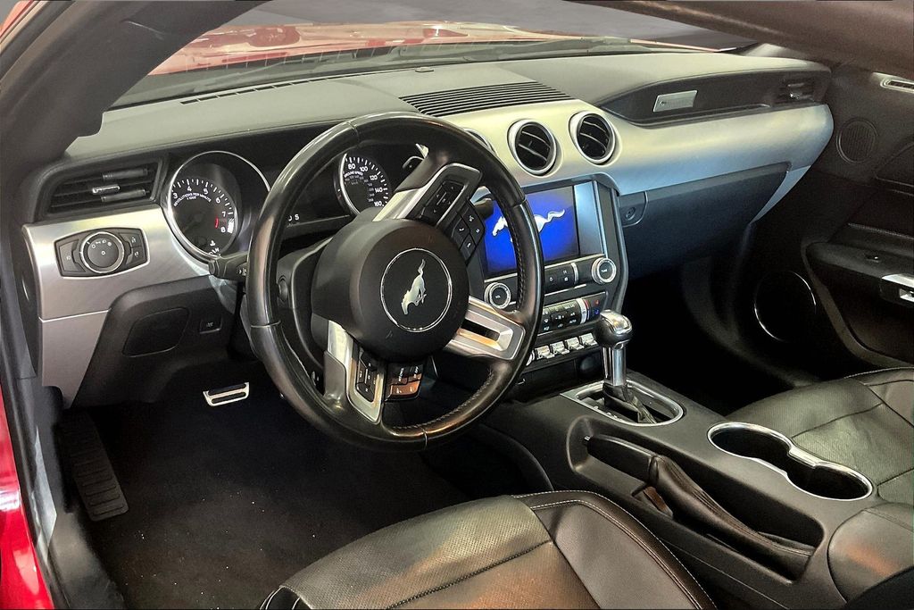 2021 Ford Mustang GT Premium photo 11