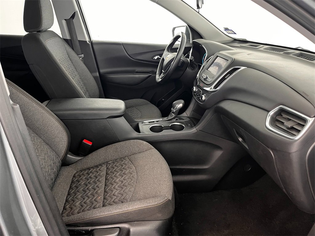 2024 Chevrolet Equinox photo 28