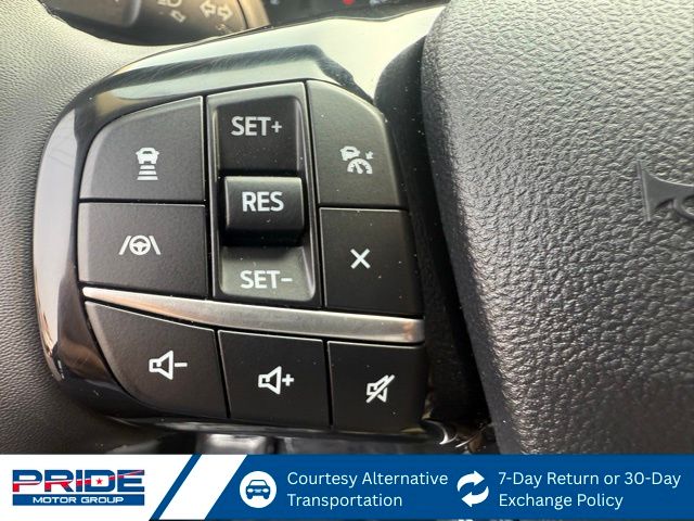 2022 Ford Escape SEL photo 22