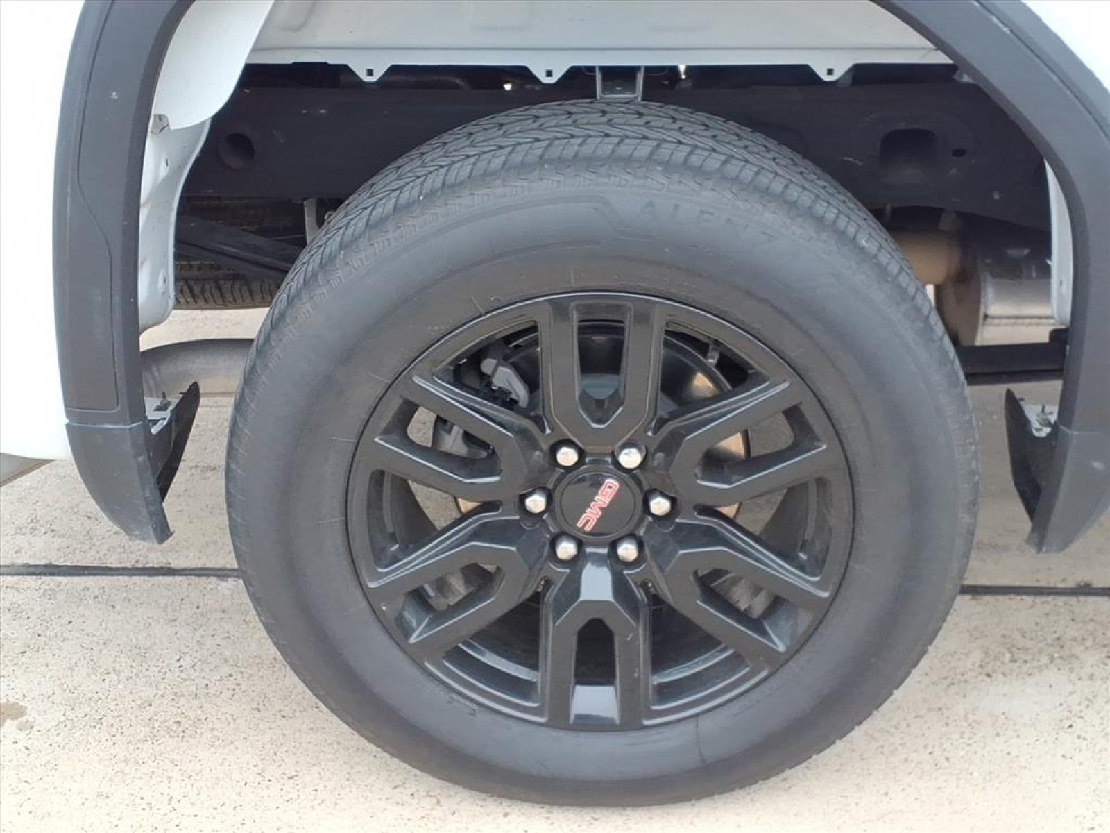 2023 GMC Sierra 1500 Elevation White at Robbins Nissan