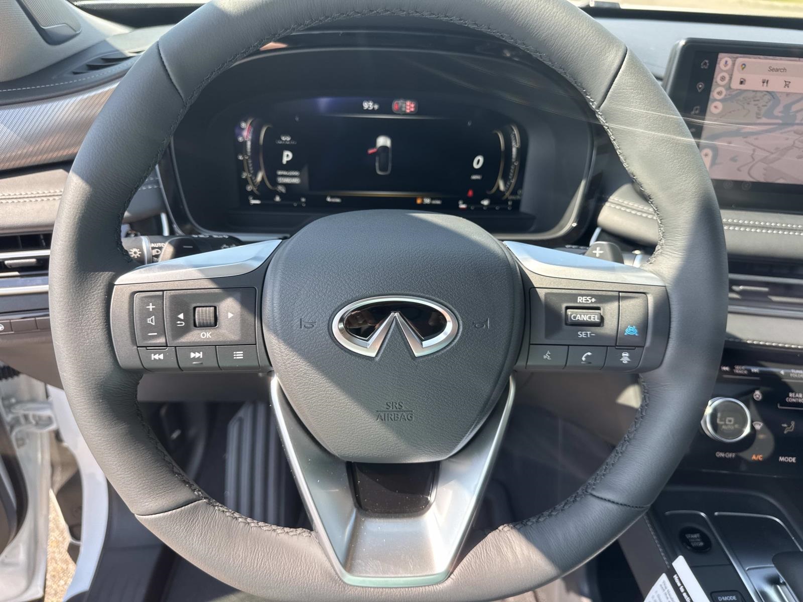 2026 Infiniti QX60 Luxe photo 14