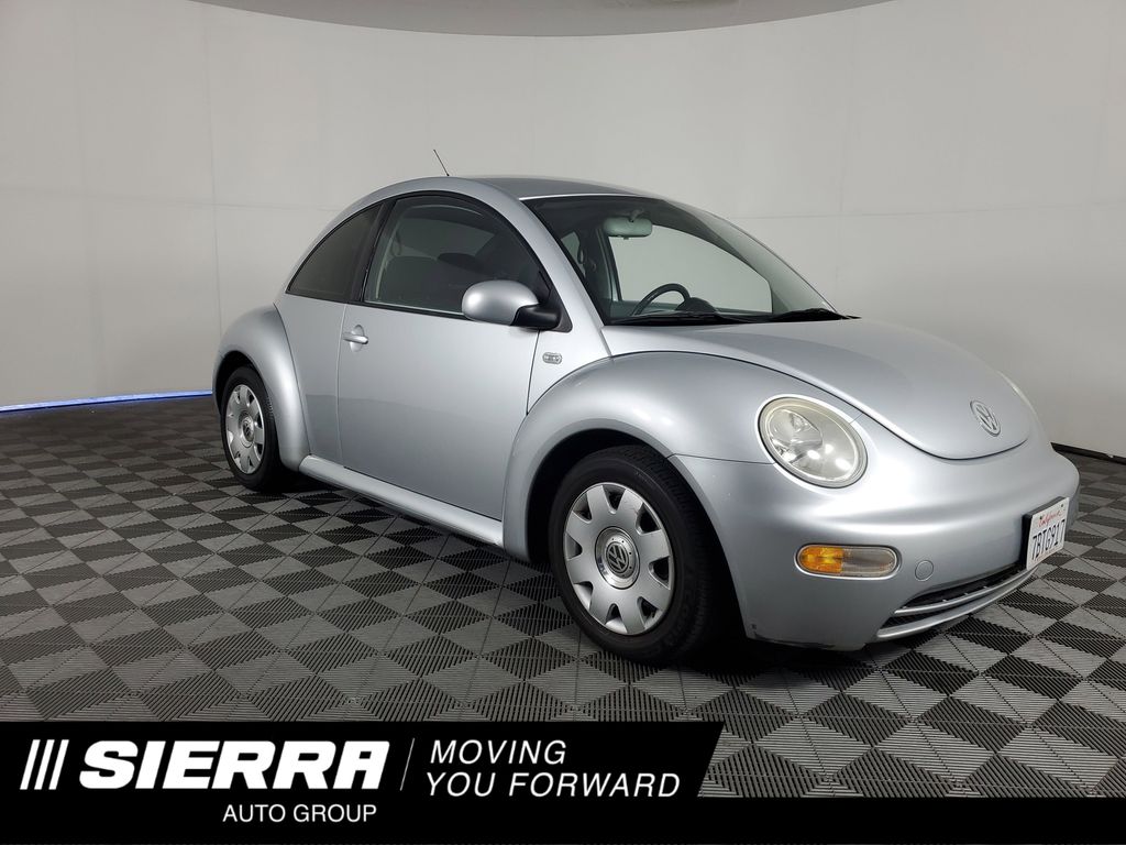 Used 2003  Volkswagen GL image 1