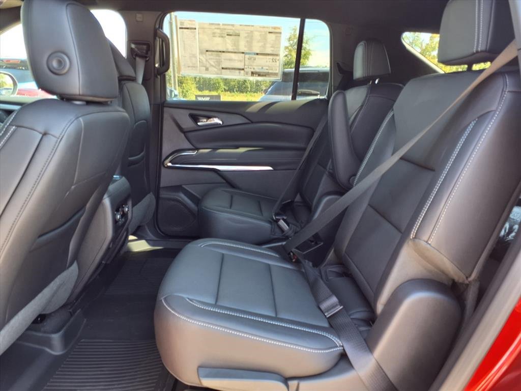 2026 Chevrolet Traverse photo 17