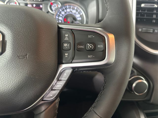 2025 Ram 1500 Big Horn photo 11