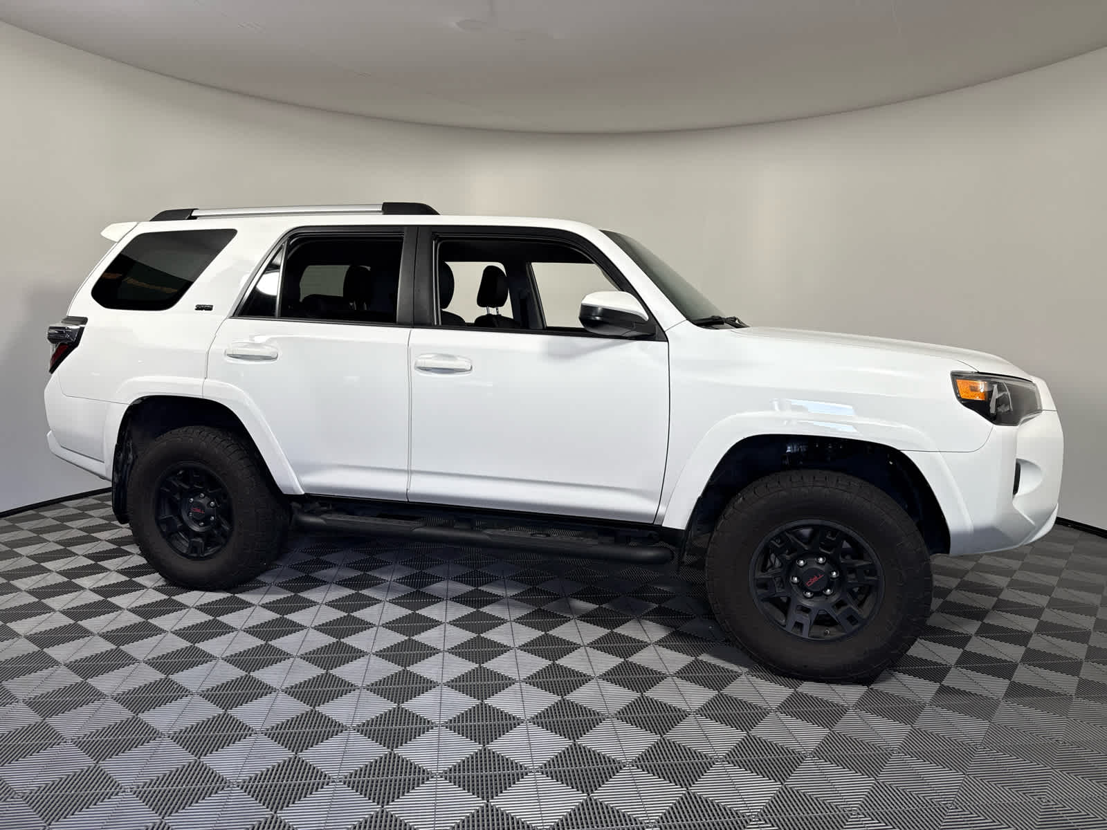 2021 Toyota 4Runner SR5 photo 7
