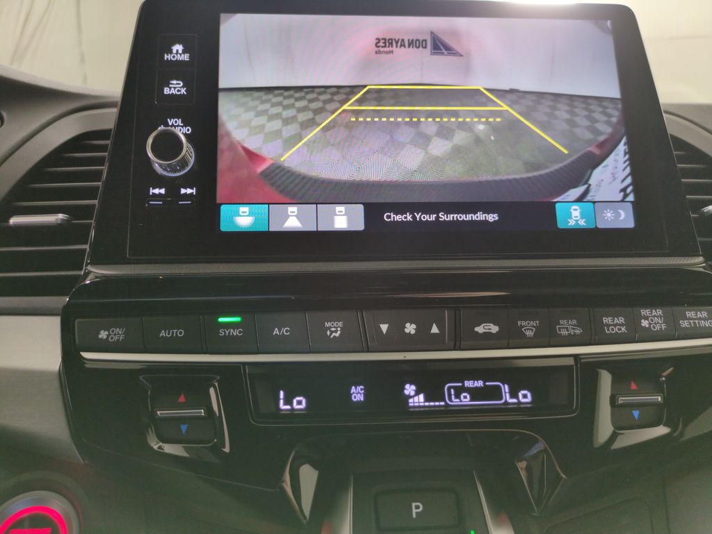2026 Honda Odyssey photo 18