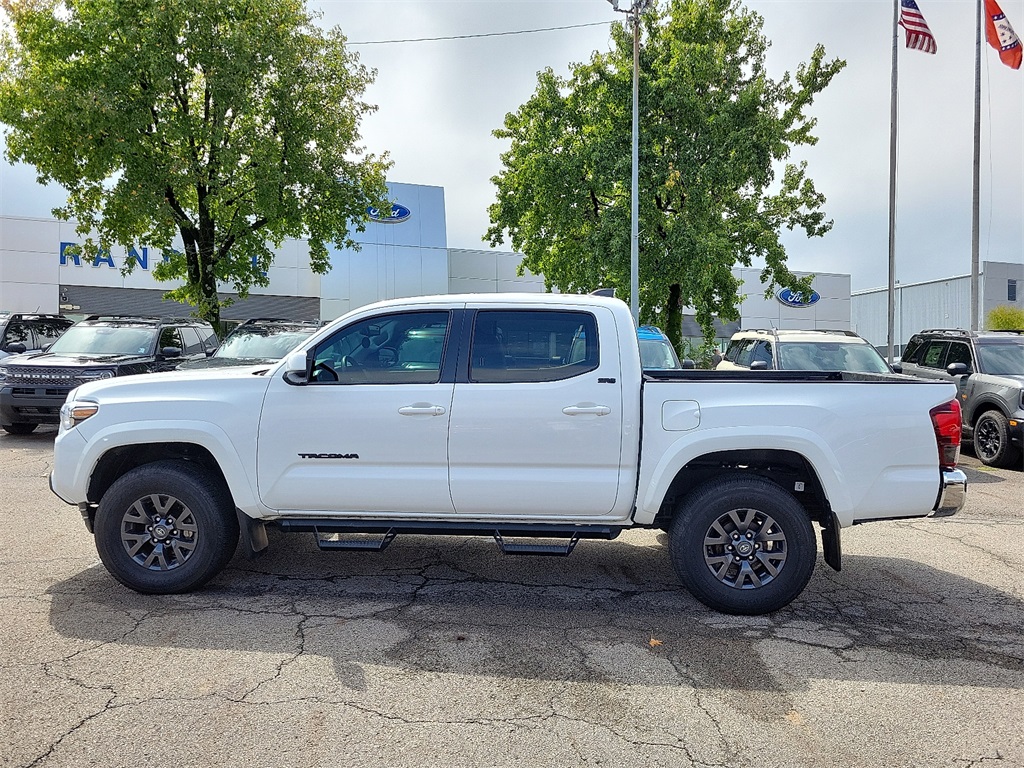 2023 Toyota Tacoma SR5 photo 3