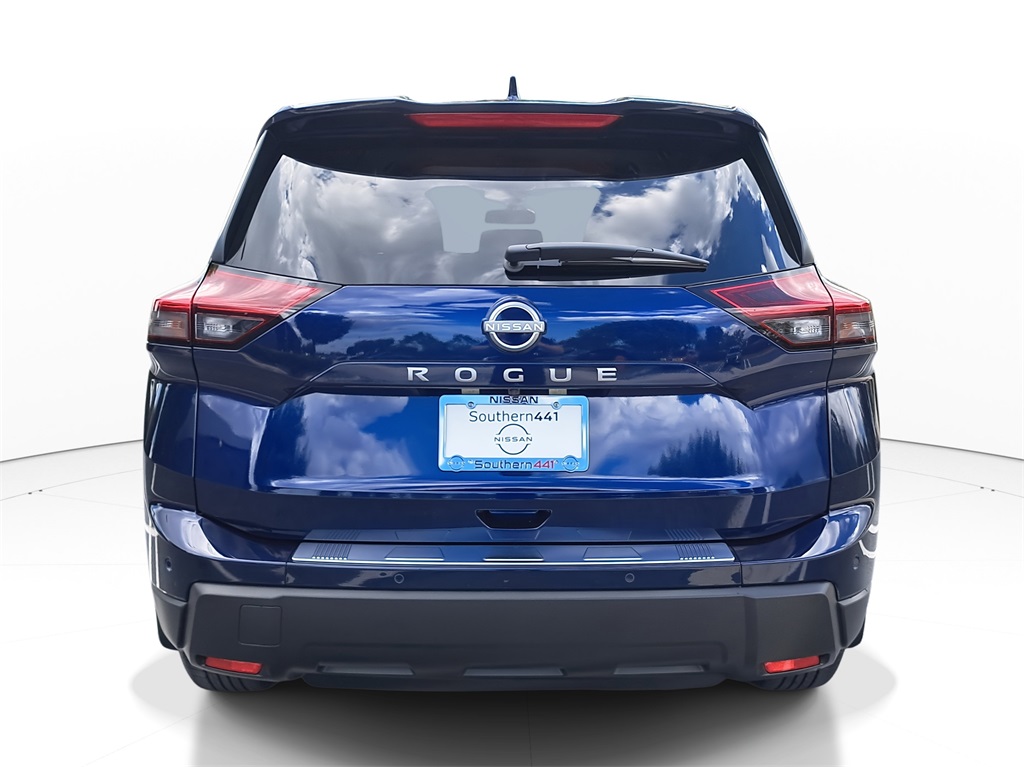 2026 Nissan Rogue SV photo 6