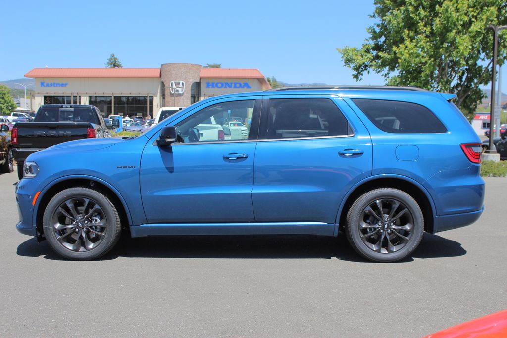 2025 Dodge Durango R/T Plus photo 9