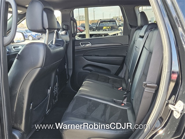 2020 Jeep Grand Cherokee Altitude photo 3