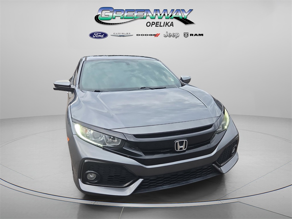 2018 Honda Civic Hatchback EX's photo