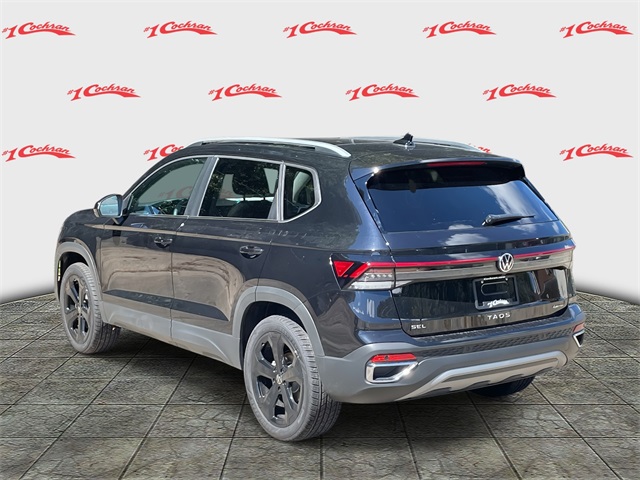 2025 Volkswagen Taos SEL photo 4