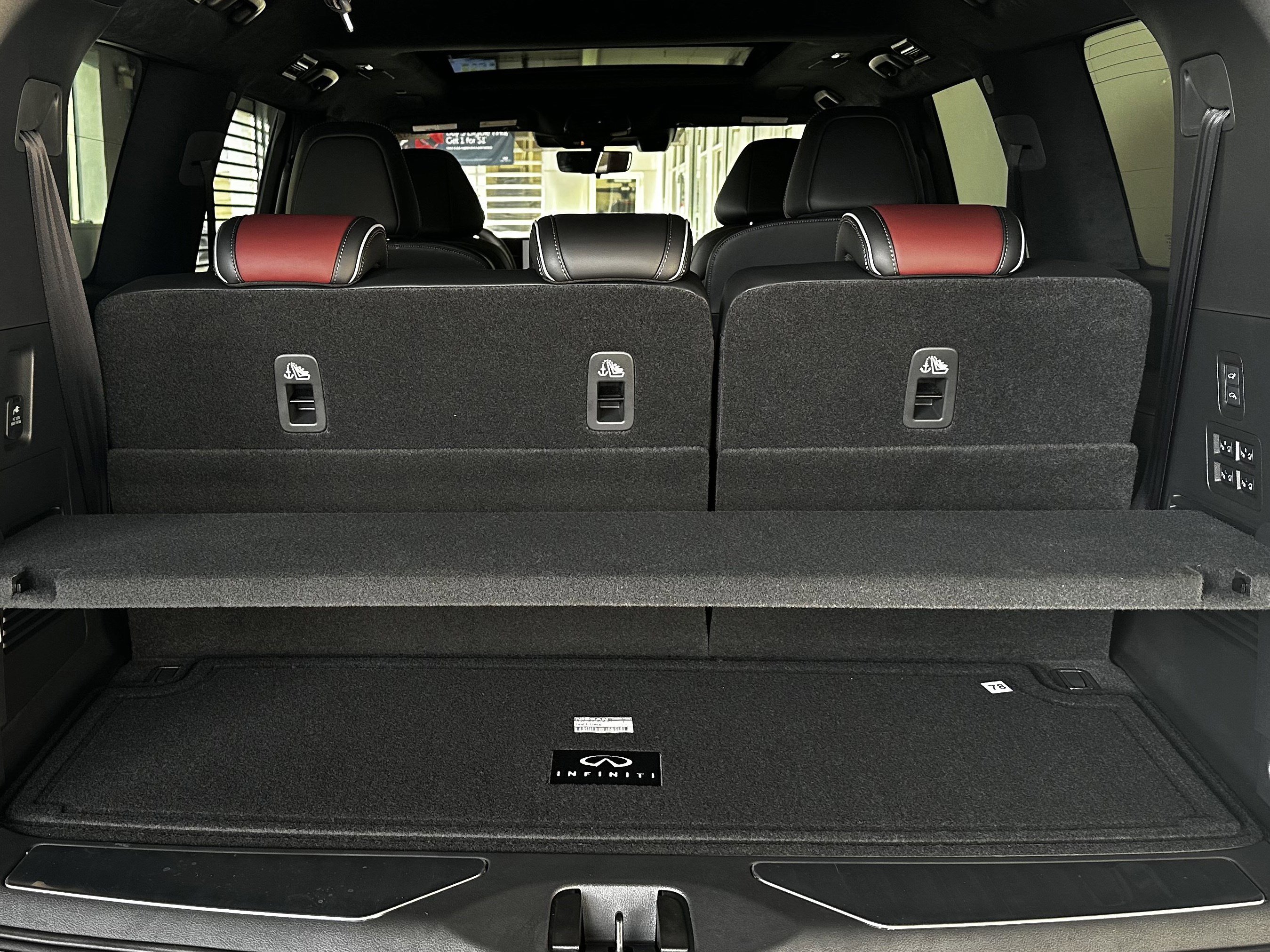 2026 Infiniti QX80 photo 3