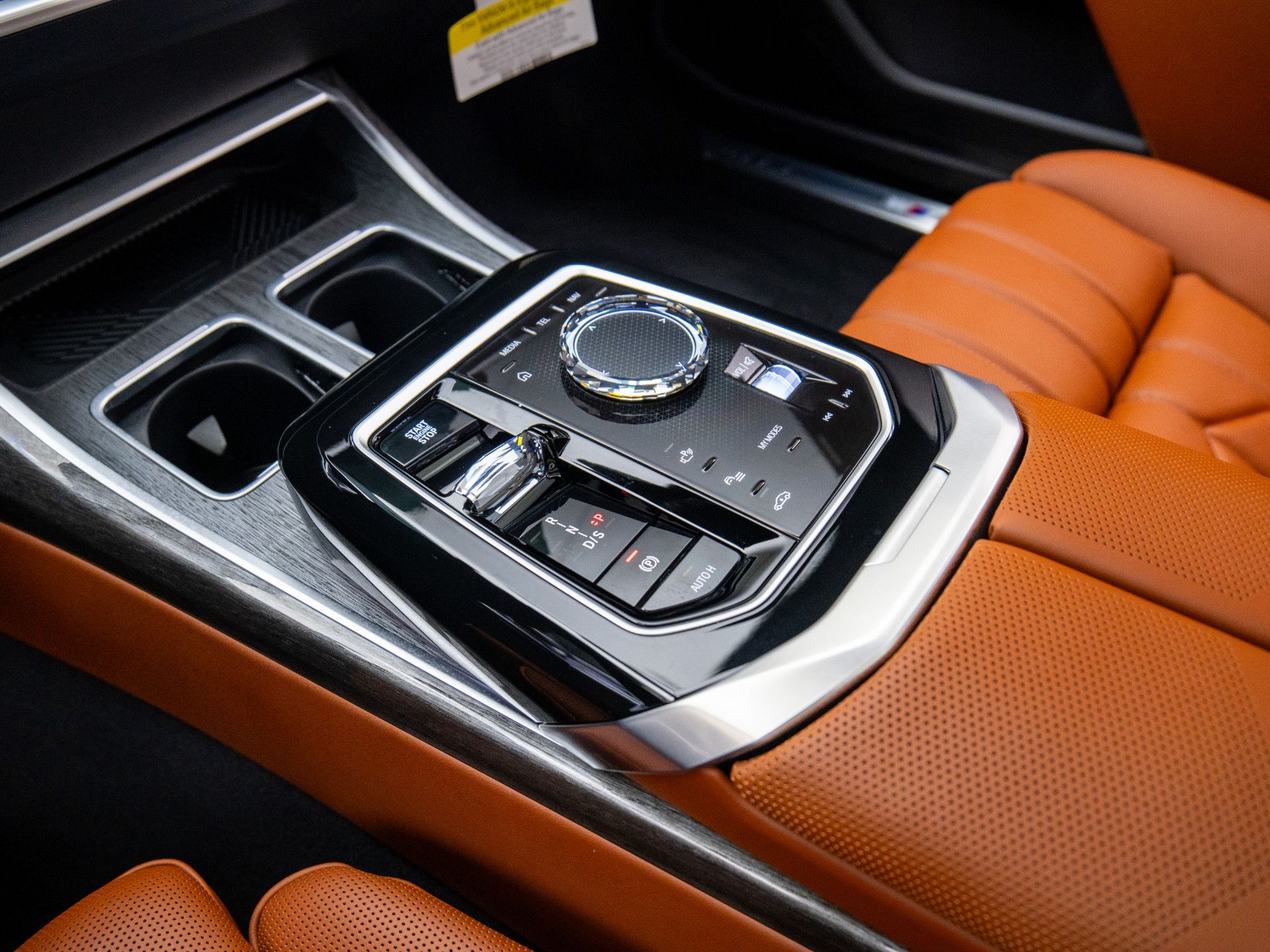 New 2025 Brooklyn Grey Metallic BMW 760i xDrive image 12