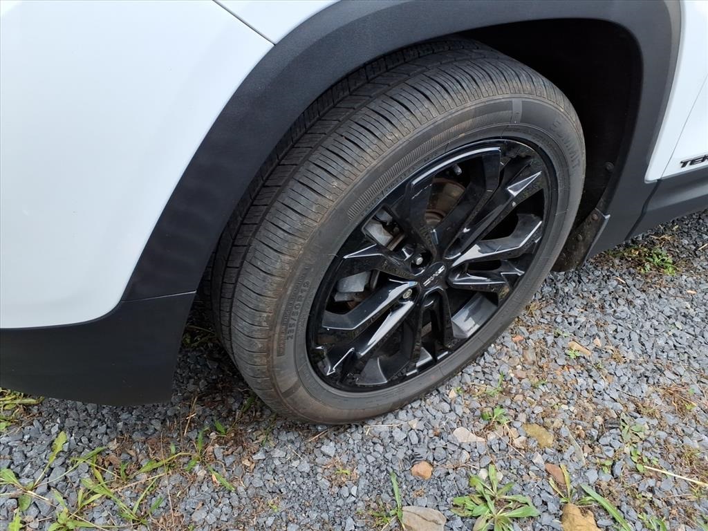 2020 Gmc Terrain SLE photo 3