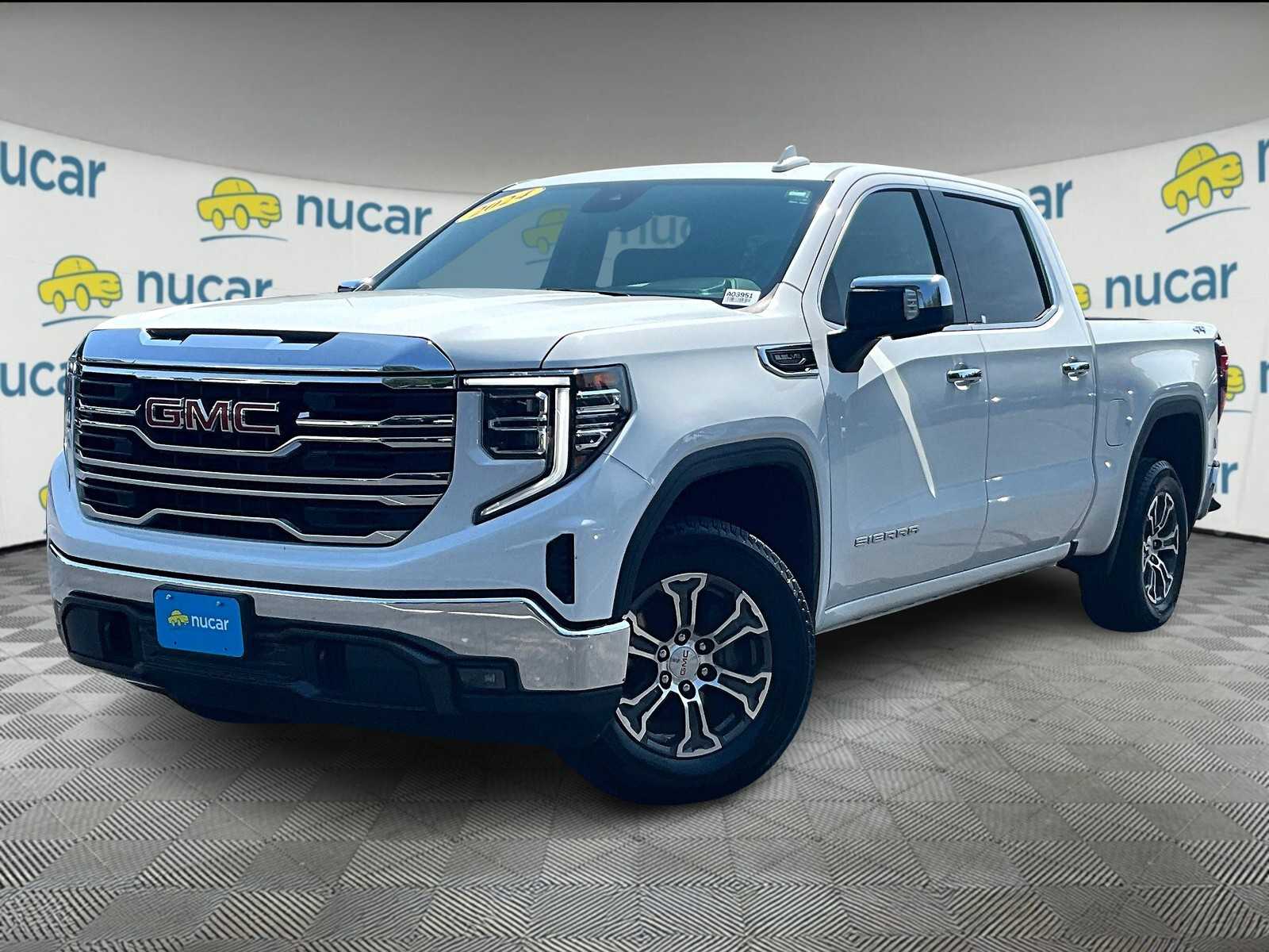 2024 Gmc Sierra 1500 SLT photo 3