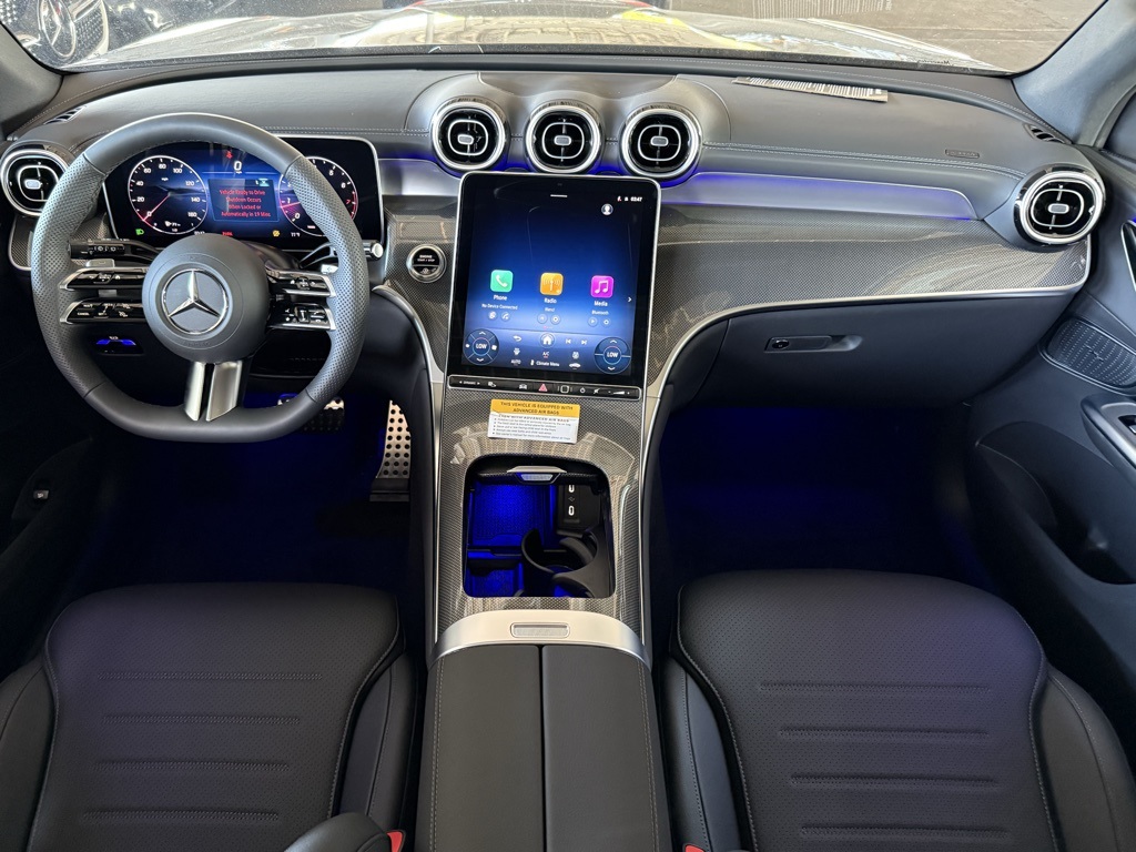 2026 Mercedes Benz GLC 300 photo 2