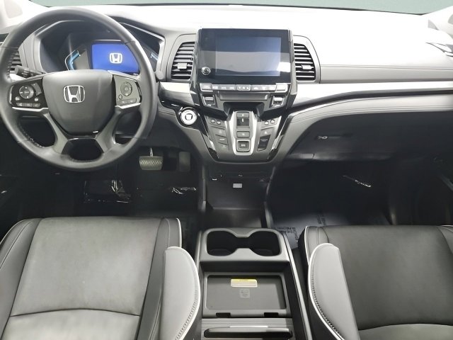 2024 Honda Odyssey Elite photo 2