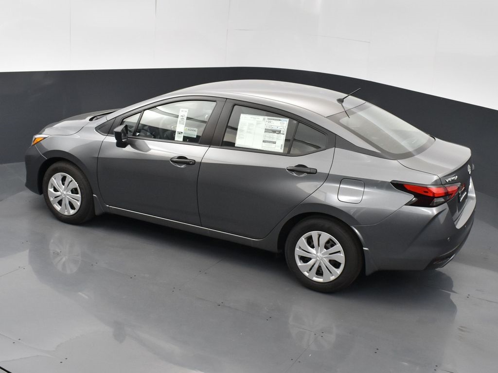 2025 Nissan Versa 1.6 S photo 42