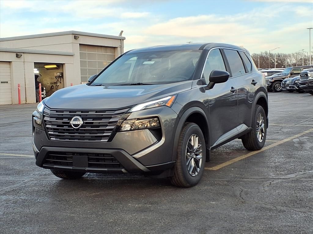 2026 Nissan Rogue S's photo