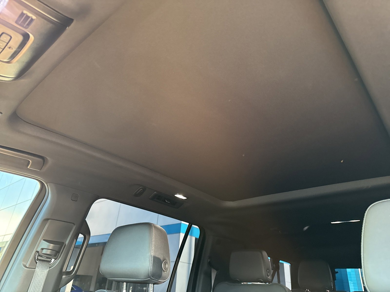 2024 Chevrolet Suburban Z71 photo 24
