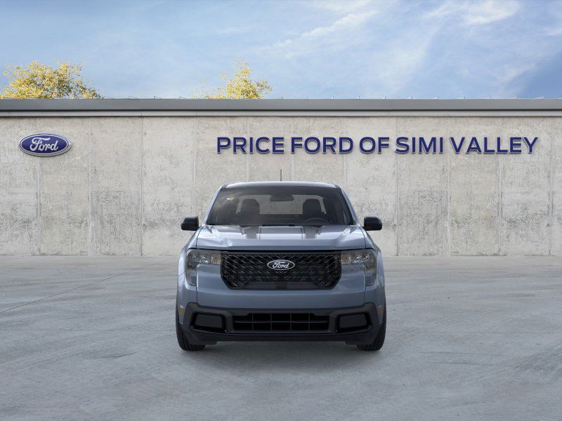 2025 Ford Maverick XLT photo 4