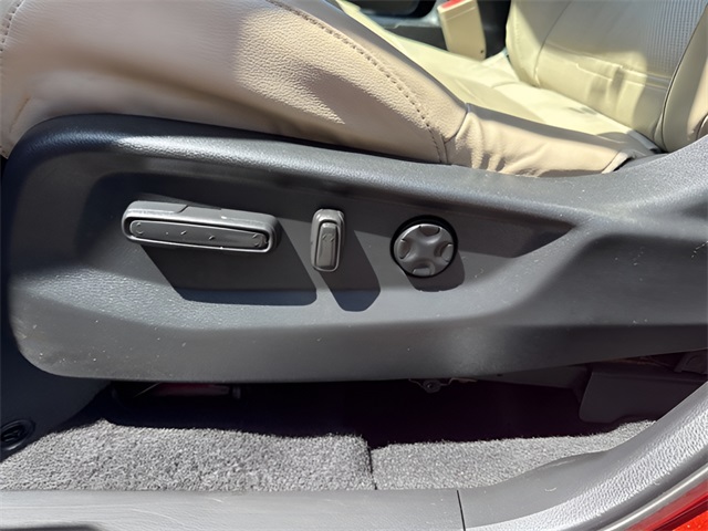 2017 Honda CR-V EX-L photo 12