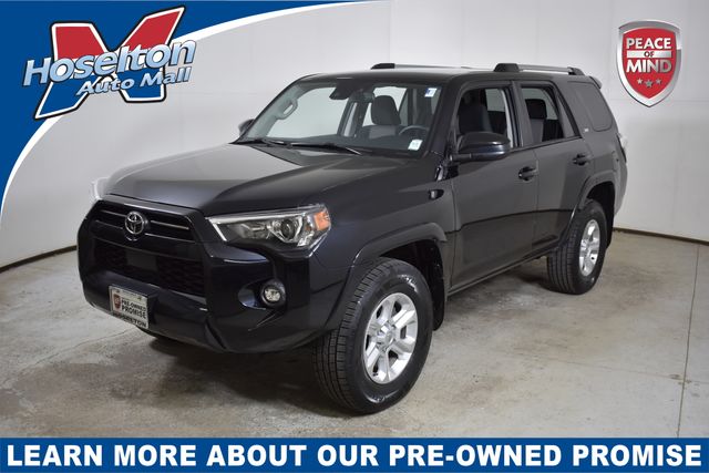 2022 Toyota 4Runner SR5's photo