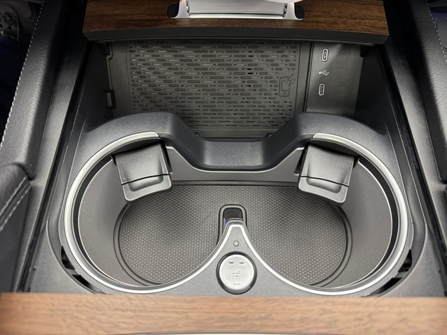 2026 Mercedes Benz GLE 450e 4MATIC photo 18