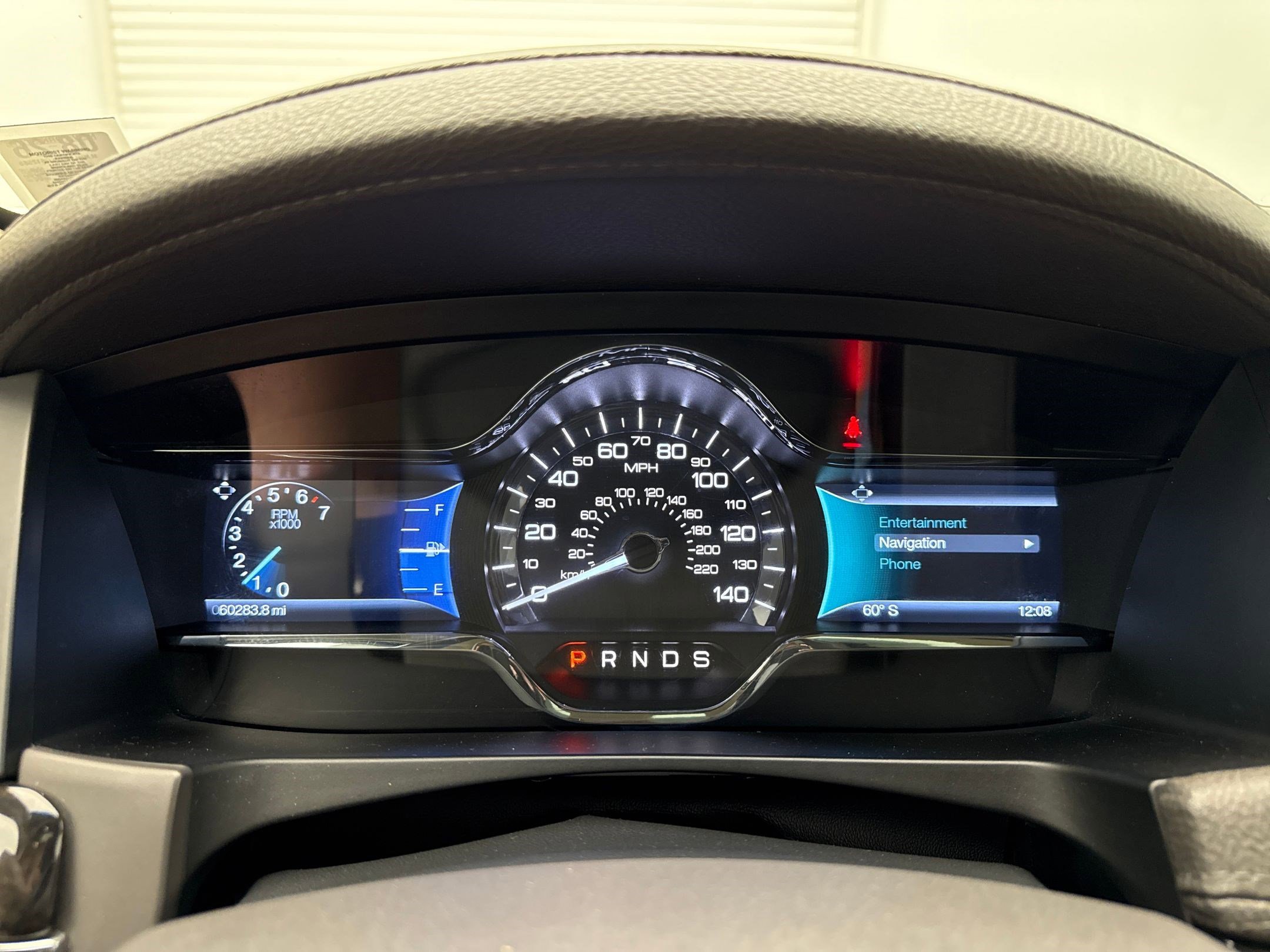 2014 Lincoln MKS EcoBoost photo 20