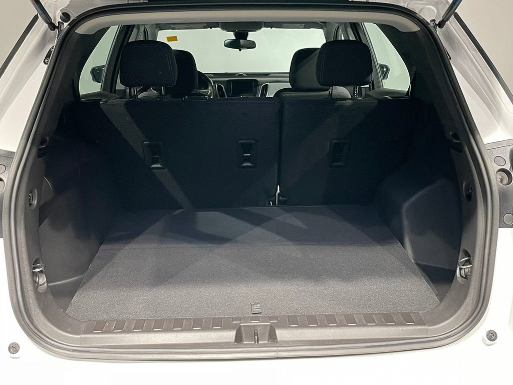 2024 Chevrolet Equinox LS photo 2