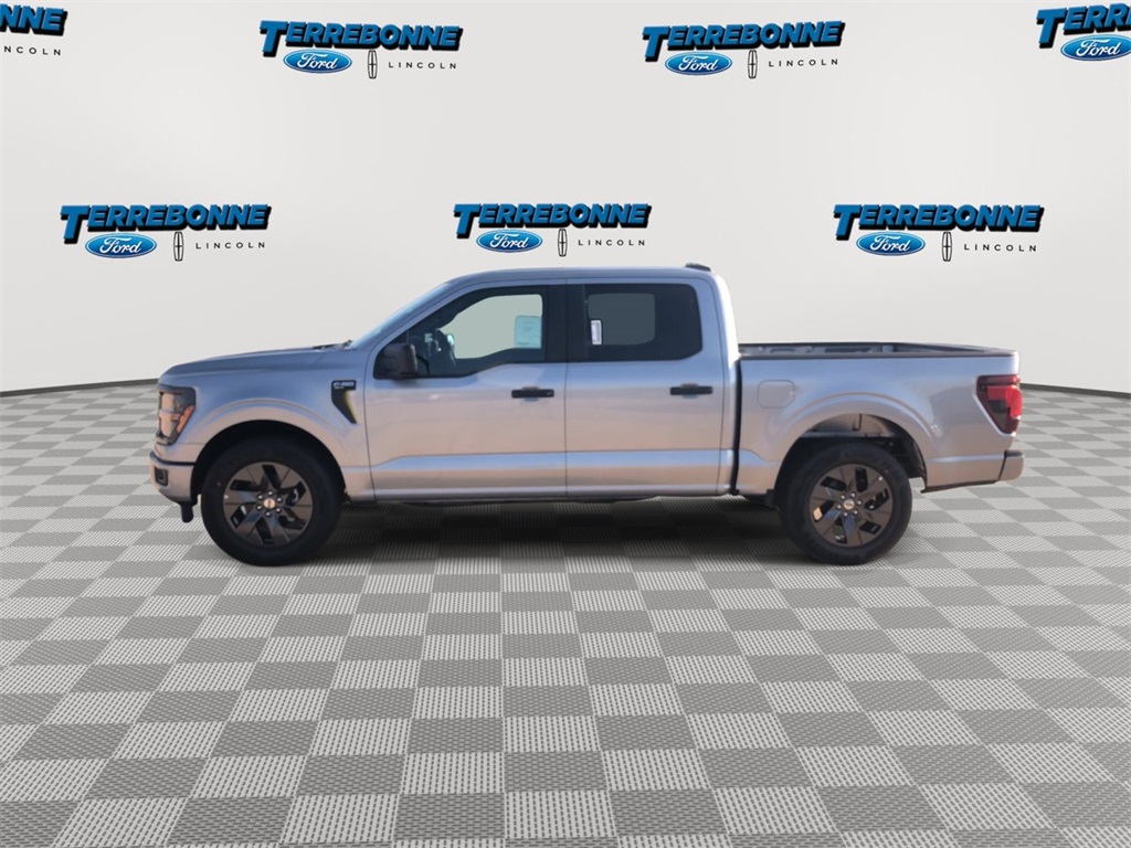 2025 Ford F-150 STX photo 4
