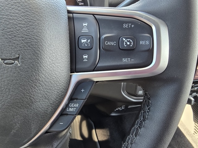 2026 Ram 2500 Big Horn photo 10