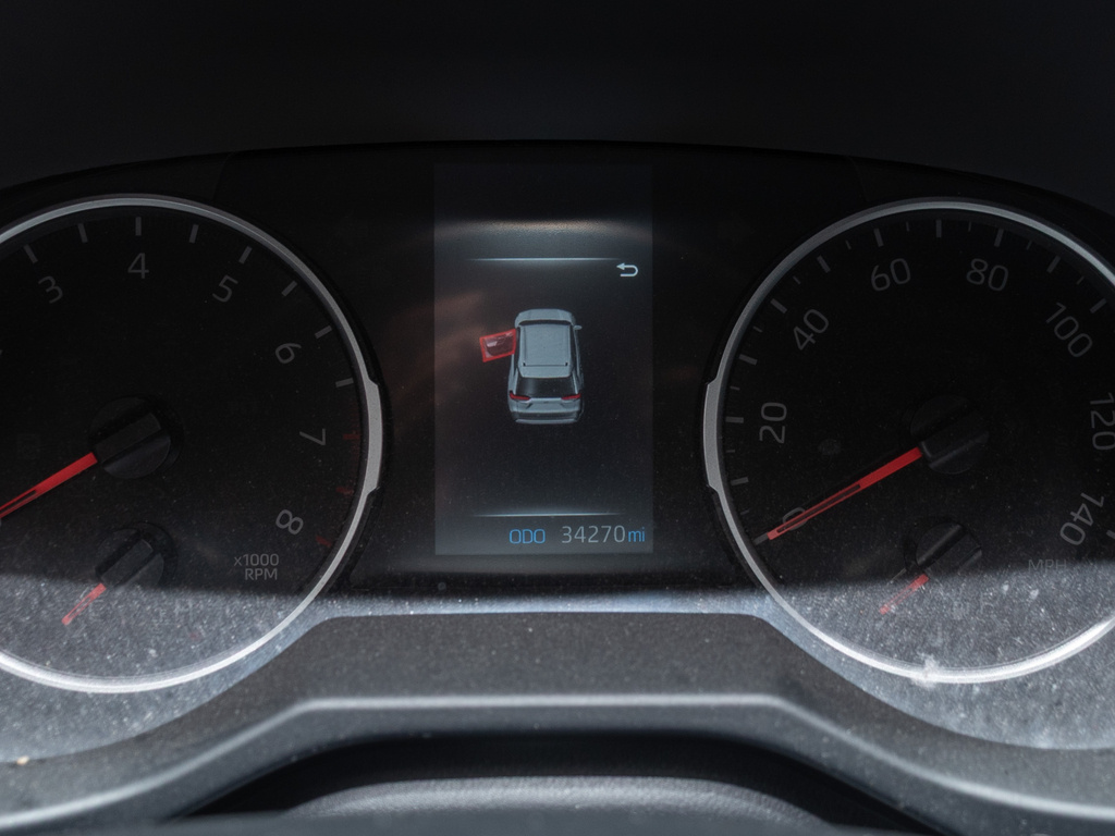 2022 Toyota RAV4 XLE photo 7