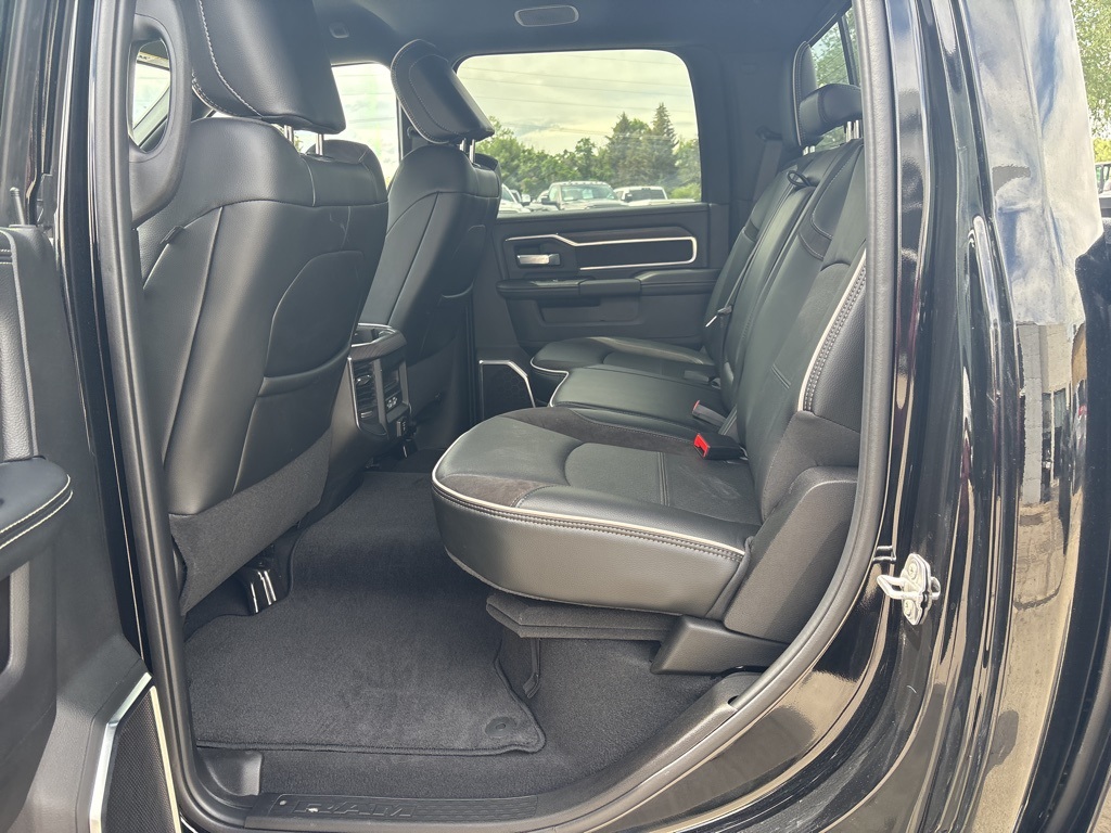2025 Ram 2500 Laramie photo 14