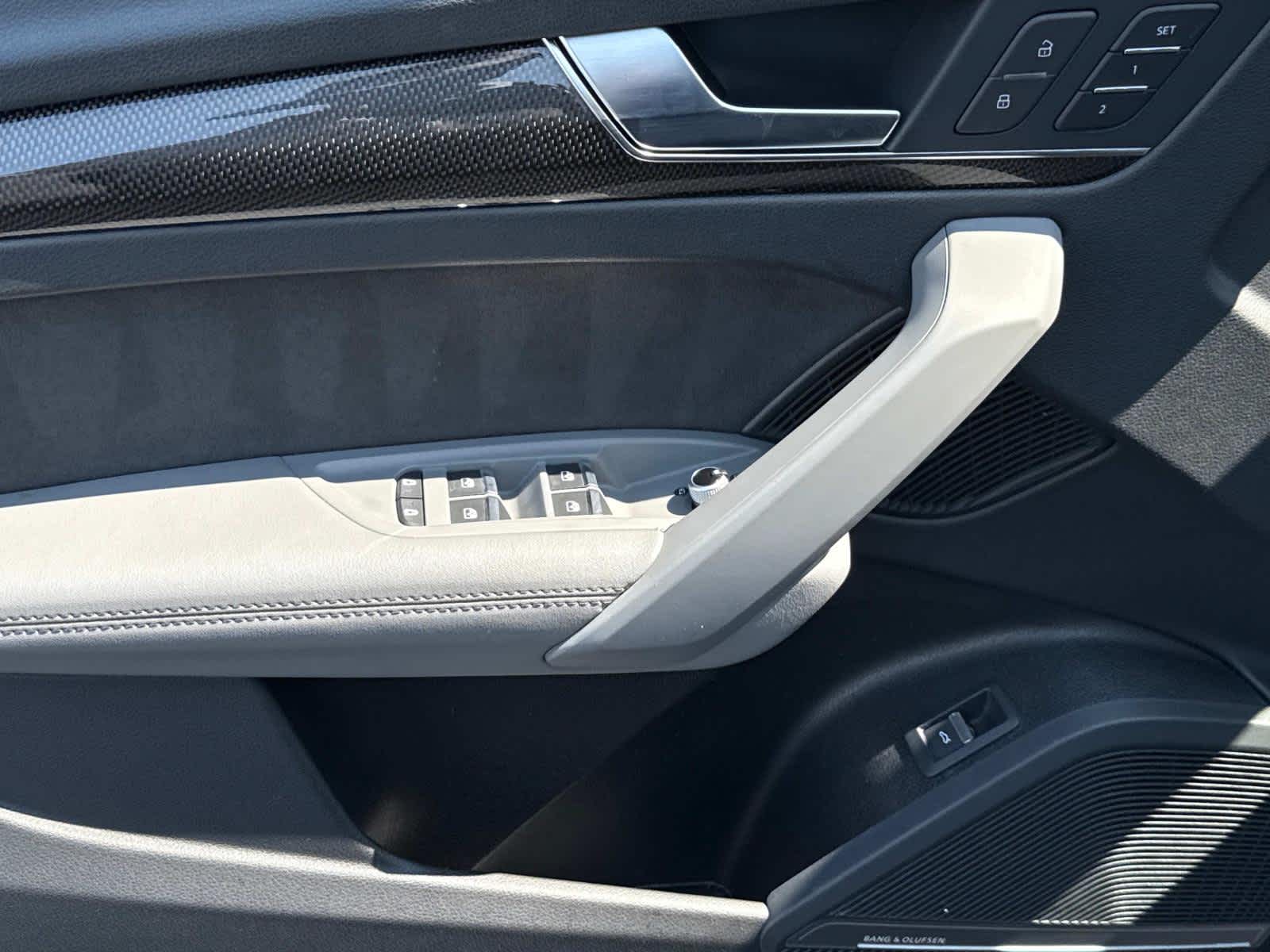 2022 Audi SQ5 Premium Plus photo 27