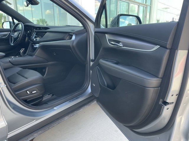 2025 Cadillac XT6 Luxury photo 20