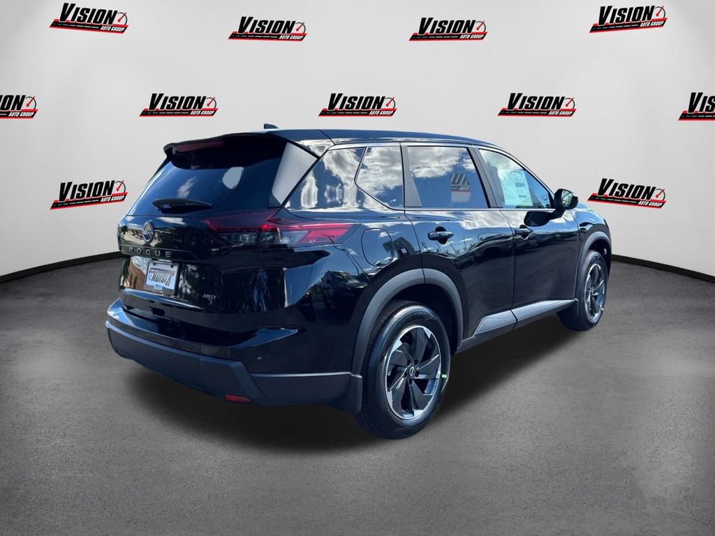 2026 Nissan Rogue SV photo 5