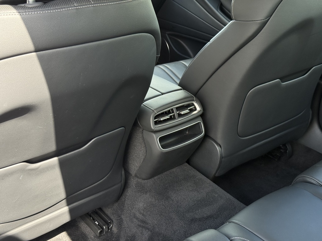 2024 Genesis G80 2.5T photo 30