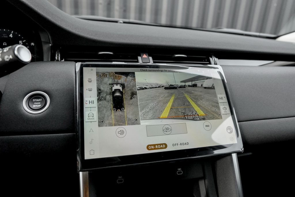 2025 Land Rover Discovery Sport S photo 13